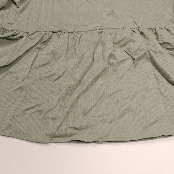 Falls Creek Women's Olive Colored Top Size Large - Picture 4 of 9